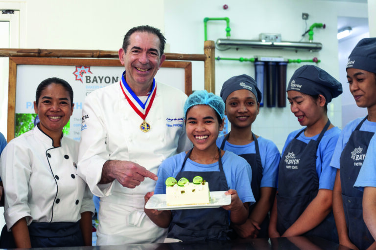 Coup de Pates célèbre les 10 ans de l’École de Pâtisserie et de Boulangerie de l’ONG Bayon