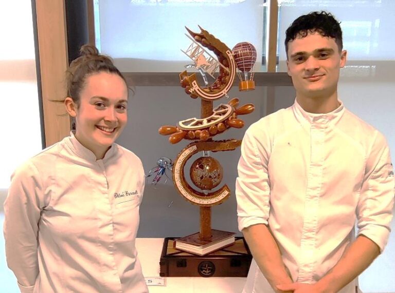 Un vent de créativité souffle sur le 21ᵉ Festival National des Croquembouches